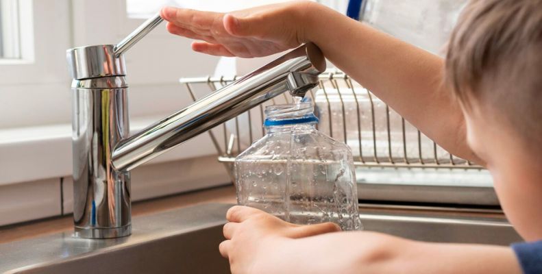 Alerte aux nitrates à Neuillé, Blou et Vivy : l’eau du robinet déconseillée aux femmes enceintes et aux nourrissons