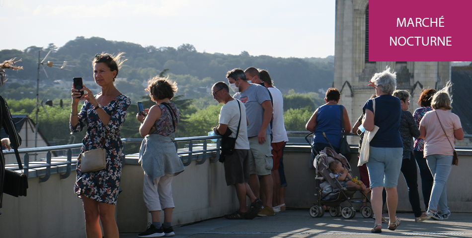 Saumur : Plus de 800 visiteurs les yeux scintillants sur la terrasse du Dôme