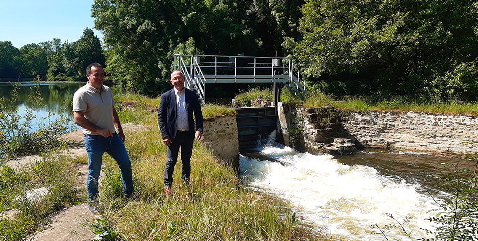 Fin du chantier de remplacement d’une vanne du barrage de la Salle à Montreuil-Bellay