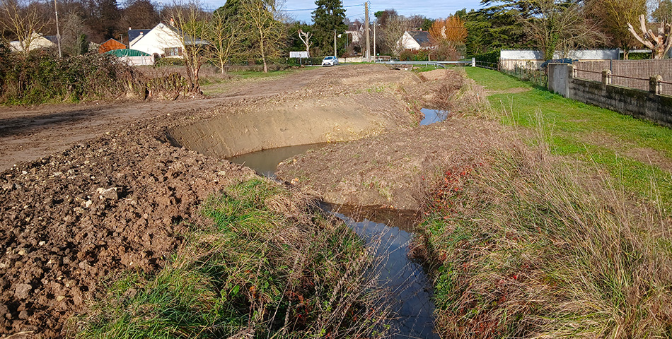 Des am&eacute;nagements sur le ruisseau de l&rsquo;Arceau &agrave; Fontevraud-l&rsquo;Abbaye